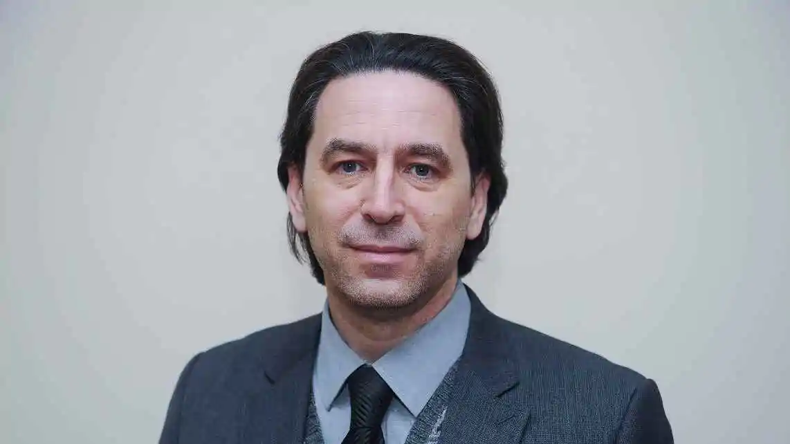 Олег Медведев