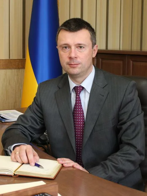 Сергей Старенький