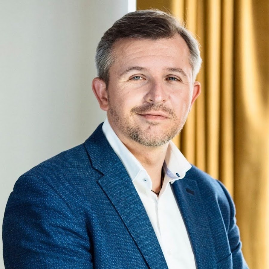 Анатолий Амелин