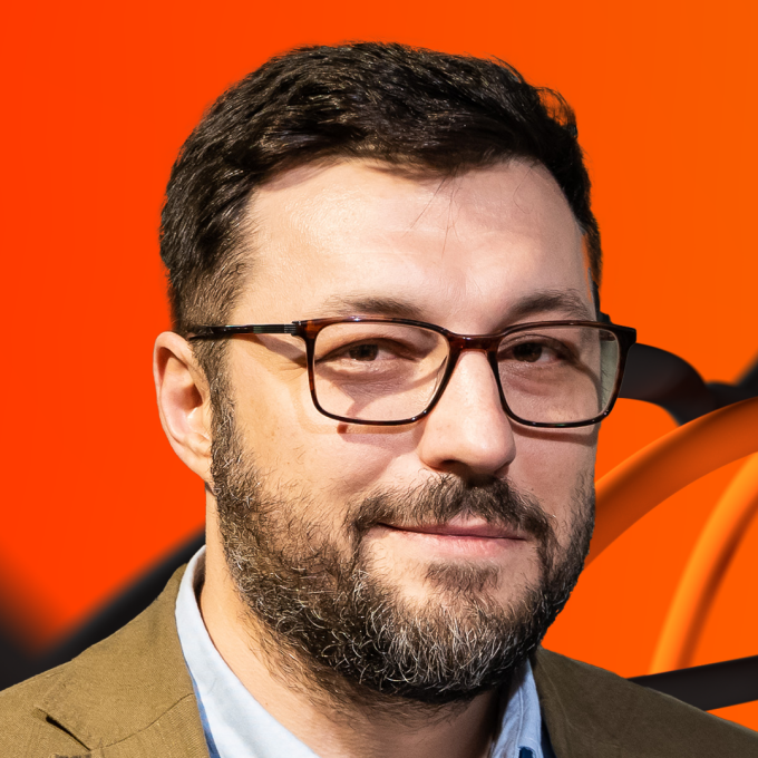 Сергей Коваленко