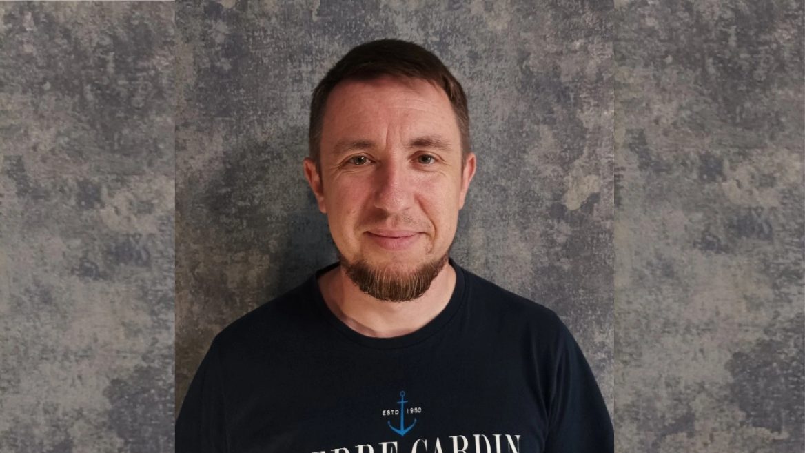 Як це ввійти в ІТ, коли тобі 40 і в країні війна? Розповідаємо історію Android Developer, який ризикнув свічнутися у 2022 році