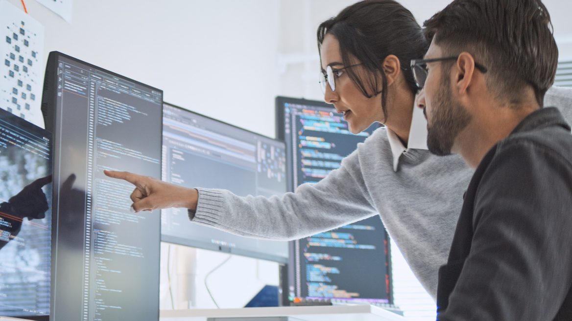 Від Frontend до ШІ: як змінювались тренди ІТ-освіти в Україні за 20 років