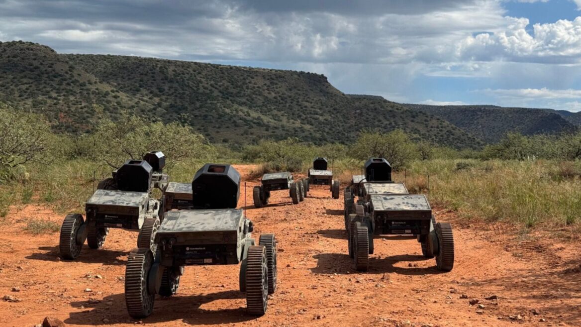 Американська Swarmbotics AI створює наземні протитанкові дрони FireAnt, які можуть працювати роєм