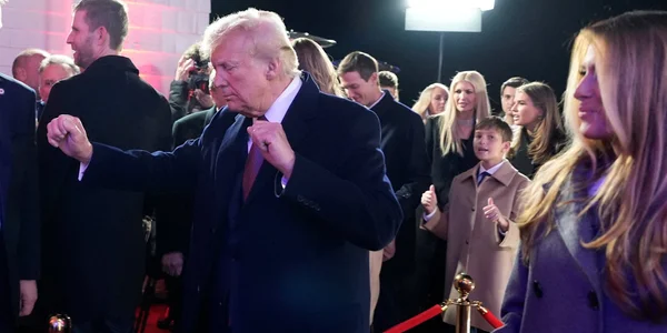 Скільки Років Трампу: Біографія, особисте життя та кар'єрний шлях Дональда Трампа