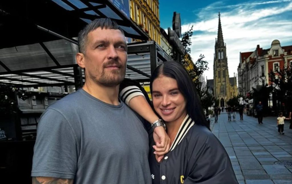 Катерина Усик Зріст, Вага: биография, личная жизнь и карьера