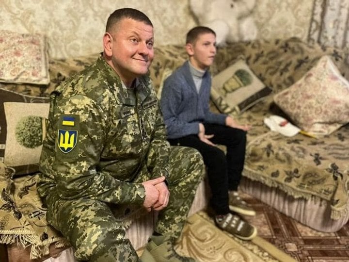 Залужний Біографія: життєвий шлях, кар’єра та особисте життя