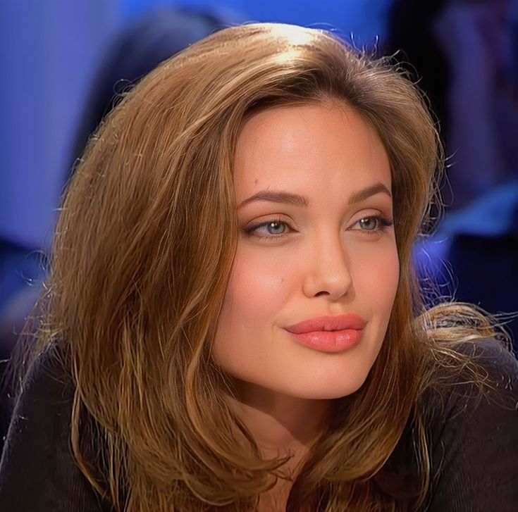 Анджелина Джоли Фигура: секреты стройности и особенности тела звезды